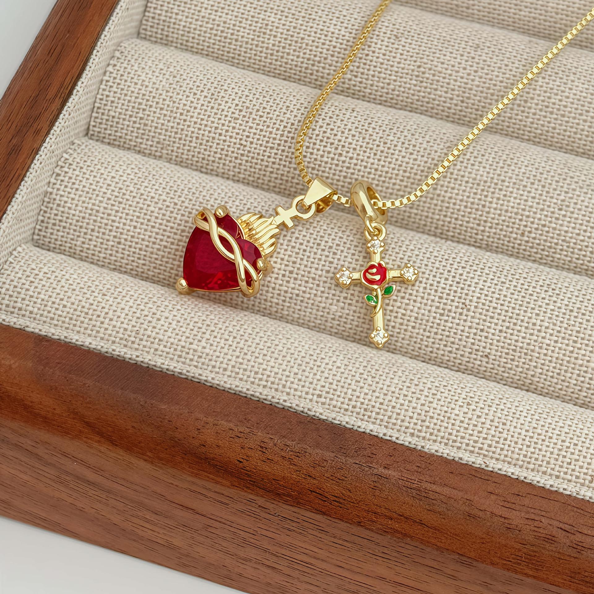 New Heart-shaped Rose Cross Multi-pendant Necklace